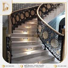 درابزين ليزر بتصميم مميز يناسب المساحات الداخلية والخارجية في خميس مشيط.